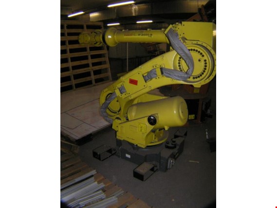 KUKA R-2000/B-170L 1 industriële robot gebruikt kopen (Auction Premium) | NetBid industriële Veilingen